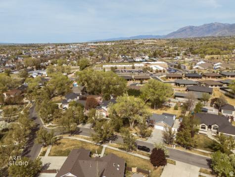 1209 E Bear Hollow Cove Draper UT 84020