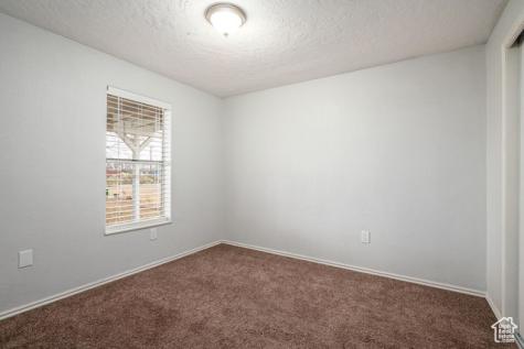 5520 N 500 E Enoch UT 84721