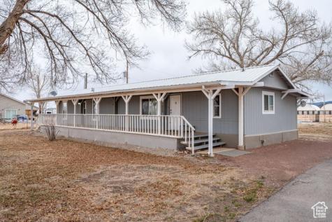 5520 N 500 E Enoch UT 84721