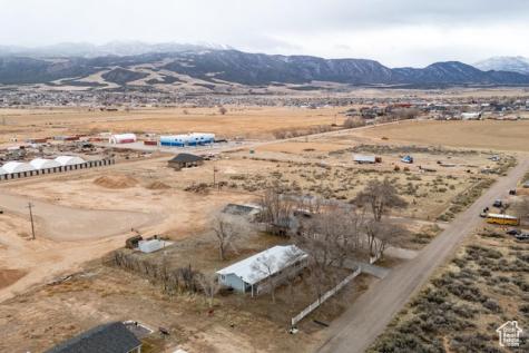 5520 N 500 E Enoch UT 84721