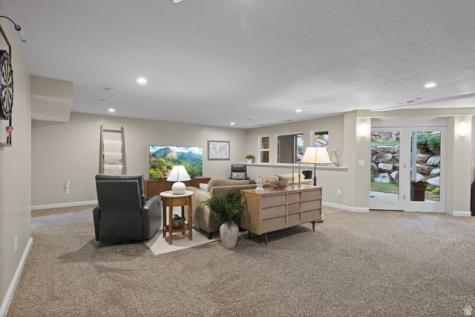2771 N 2125 E Layton UT 84040