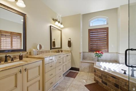 3225 W Chateau Circle South Jordan UT 84095