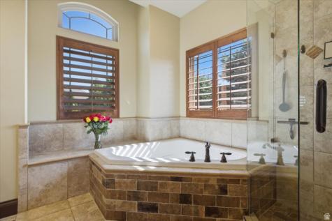 3225 W Chateau Circle South Jordan UT 84095