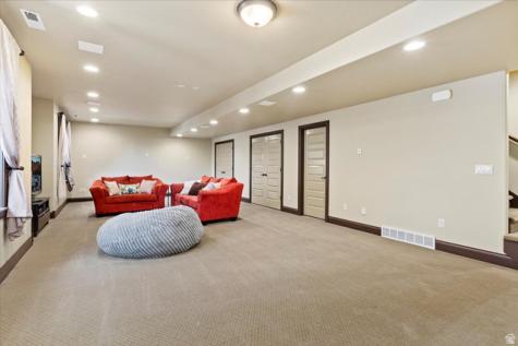 3225 W Chateau Circle South Jordan UT 84095