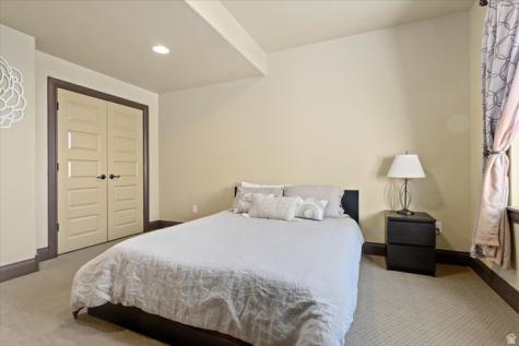3225 W Chateau Circle South Jordan UT 84095