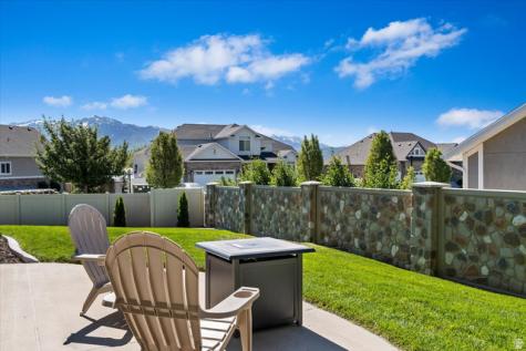 3225 W Chateau Circle South Jordan UT 84095