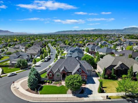 3225 W Chateau Circle South Jordan UT 84095