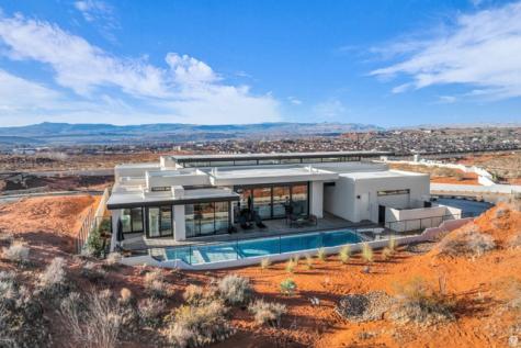 63 E Colima Road Washington UT 84780