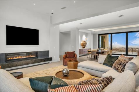 63 E Colima Road Washington UT 84780
