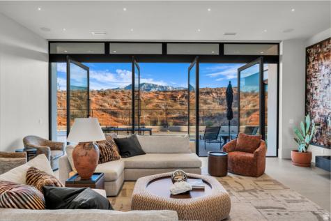 63 E Colima Road Washington UT 84780