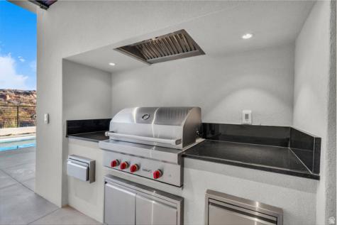 63 E Colima Road Washington UT 84780