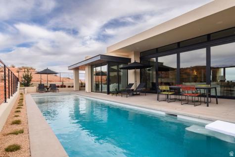 63 E Colima Road Washington UT 84780