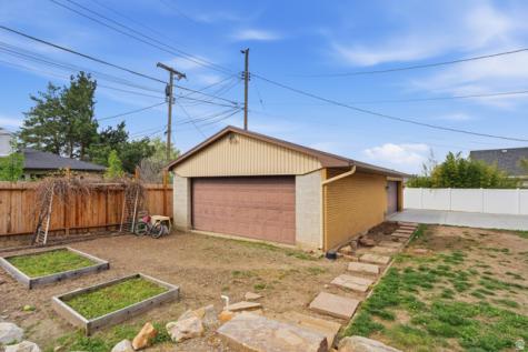 2052 E 3780 S Millcreek UT 84109