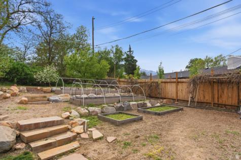 2052 E 3780 S Millcreek UT 84109