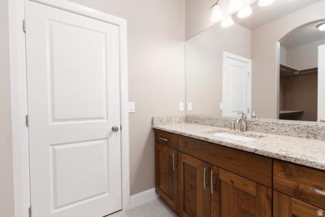 2706 E 3800 S St. George UT 84790