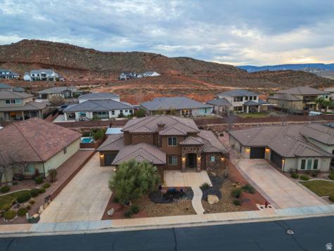 2706 E 3800 S St. George UT 84790