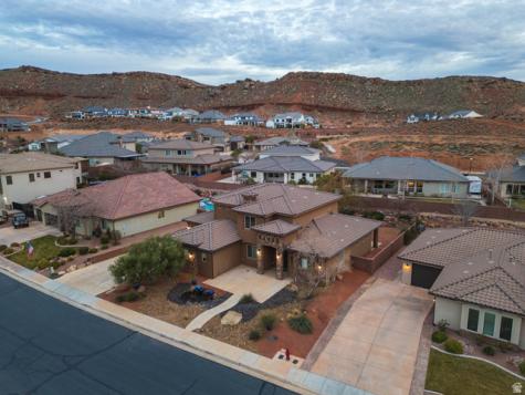 2706 E 3800 S St. George UT 84790