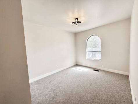 5222 S Queenswood Drive Taylorsville UT 84129