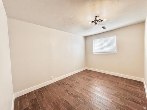 5222 S Queenswood Drive Taylorsville UT 84129