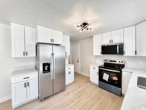 5222 S Queenswood Drive Taylorsville UT 84129