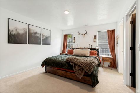1906 E Juniper Drive Eagle Mountain UT 84005