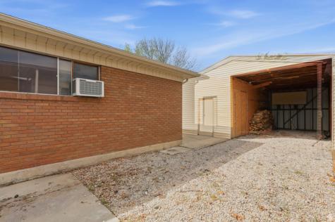 8570 S 440 E Sandy UT 84070