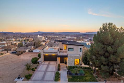58 E 250 N St. George UT 84770
