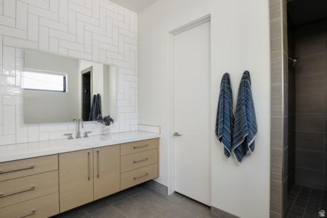 58 E 250 N St. George UT 84770