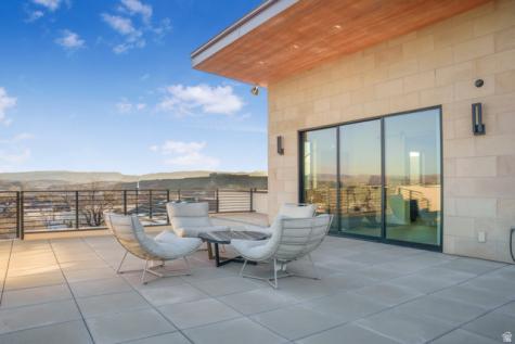 58 E 250 N St. George UT 84770