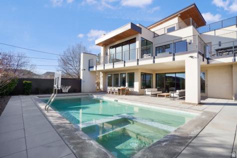 58 E 250 N St. George UT 84770
