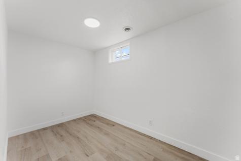 372 N Overland E Tooele UT 84074