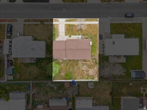 372 N Overland E Tooele UT 84074