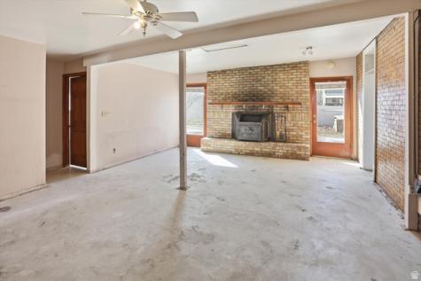 311 S 400 W Payson UT 84651
