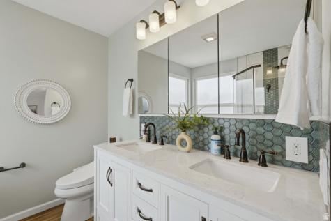581 E Compass Circle N North Salt Lake UT 84054