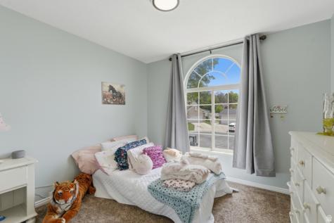581 E Compass Circle N North Salt Lake UT 84054