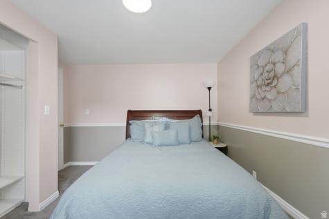 581 E Compass Circle N North Salt Lake UT 84054