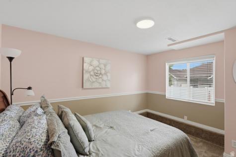 581 E Compass Circle N North Salt Lake UT 84054