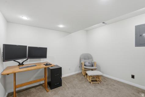 581 E Compass Circle N North Salt Lake UT 84054