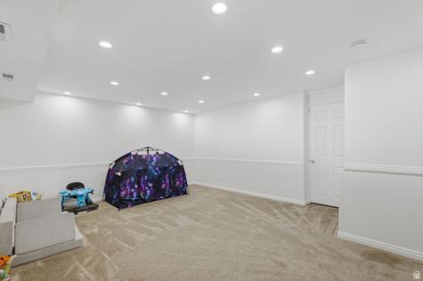 581 E Compass Circle N North Salt Lake UT 84054