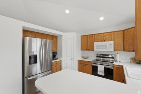 581 E Compass Circle N North Salt Lake UT 84054