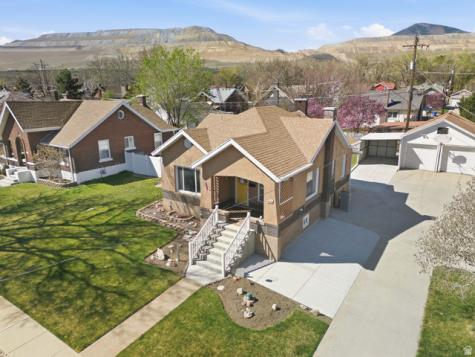 10306 S Apex Road Copperton UT 84006