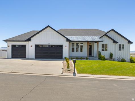 2228 E Grenada Lane Eagle Mountain UT 84005