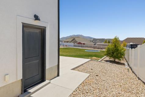 2228 E Grenada Lane Eagle Mountain UT 84005