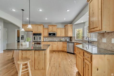1096 E 560 N American Fork UT 84003