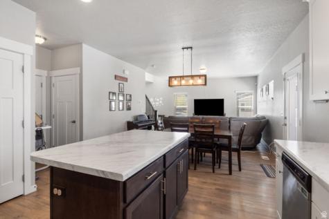 5155 E Rio Grande Way Eagle Mountain UT 84005