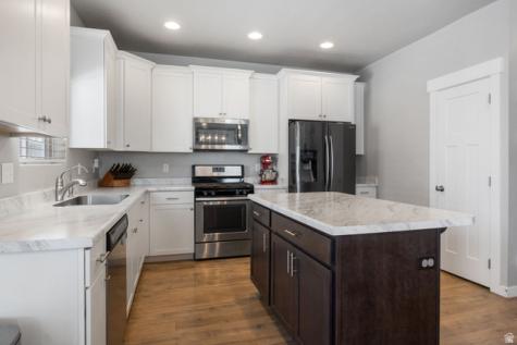 5155 E Rio Grande Way Eagle Mountain UT 84005