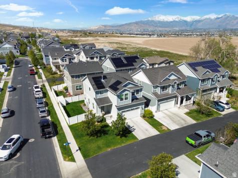 5155 E Rio Grande Way Eagle Mountain UT 84005