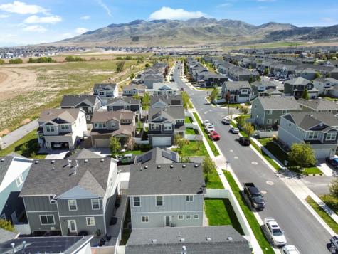 5155 E Rio Grande Way Eagle Mountain UT 84005