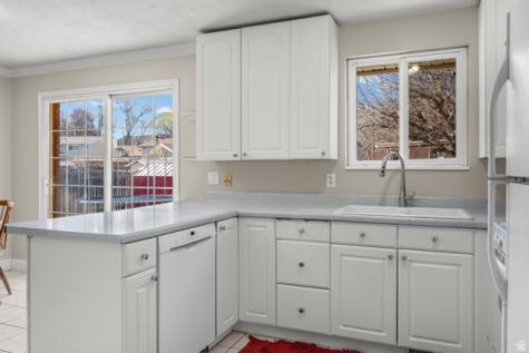 876 E Chariot Drive Sandy UT 84094