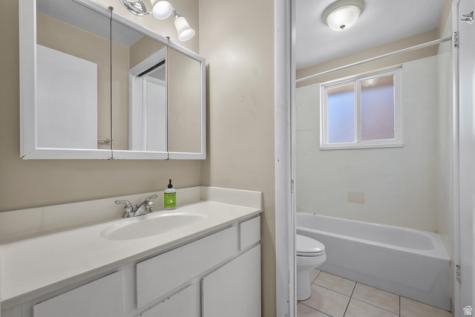 876 E Chariot Drive Sandy UT 84094